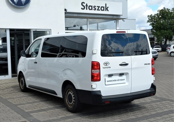 Toyota ProAce cena 99900 przebieg: 181000, rok produkcji 2018 z Strumień małe 154